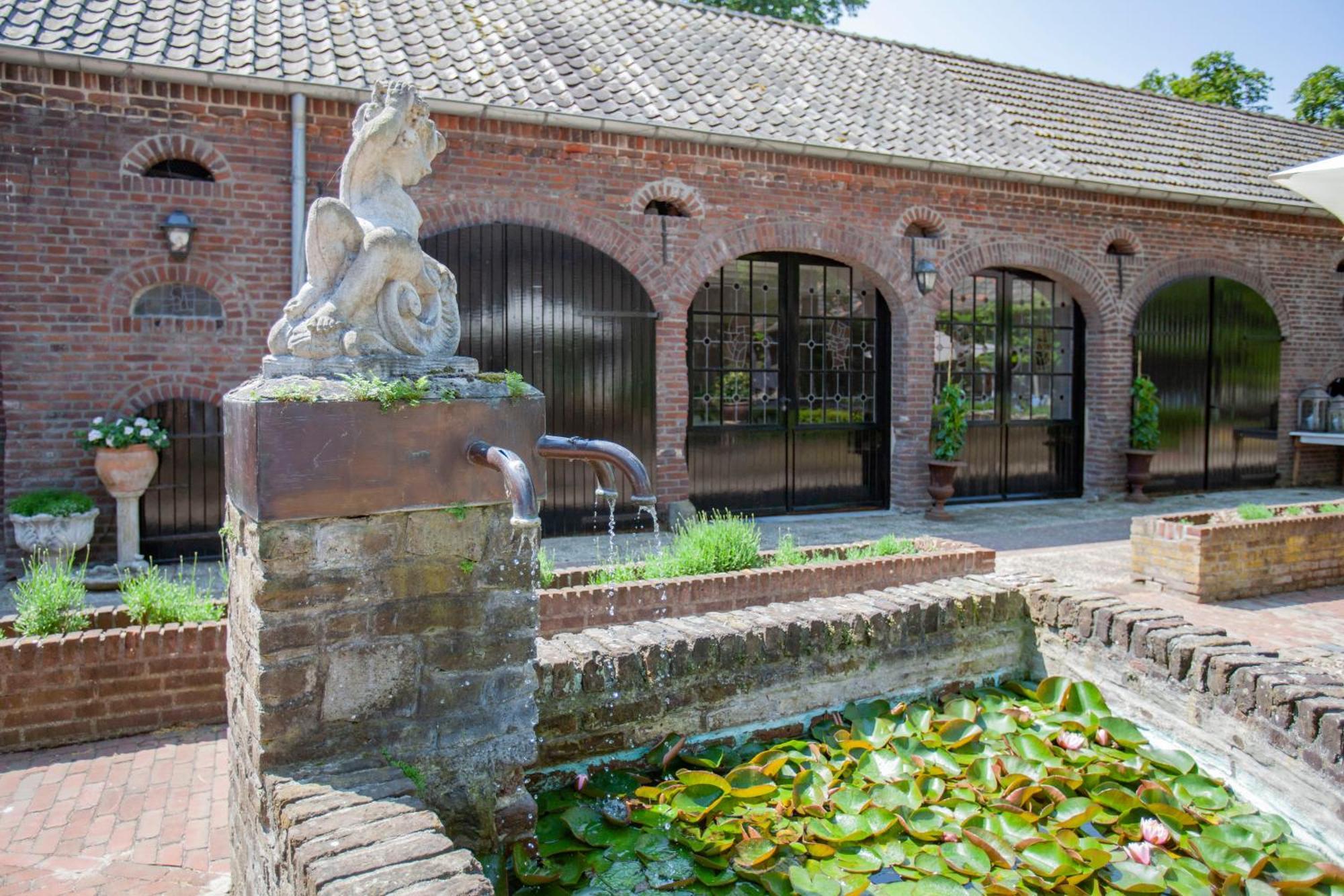 A Casa Nostra - Huiselijk En Gezellig Overnachten - Exclusief Ontbijt Well  Exterior photo